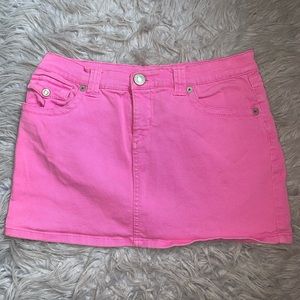 bright pink mini skirt